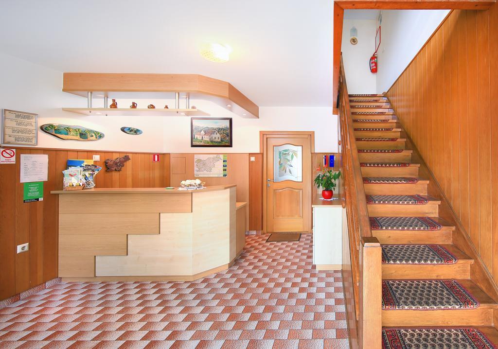 Rooms Sustersic Любляна Екстериор снимка