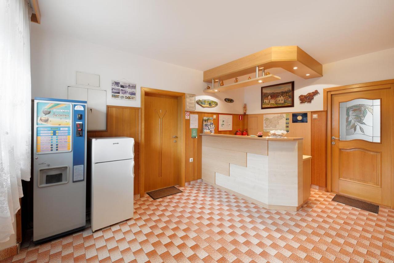 Rooms Sustersic Любляна Екстериор снимка