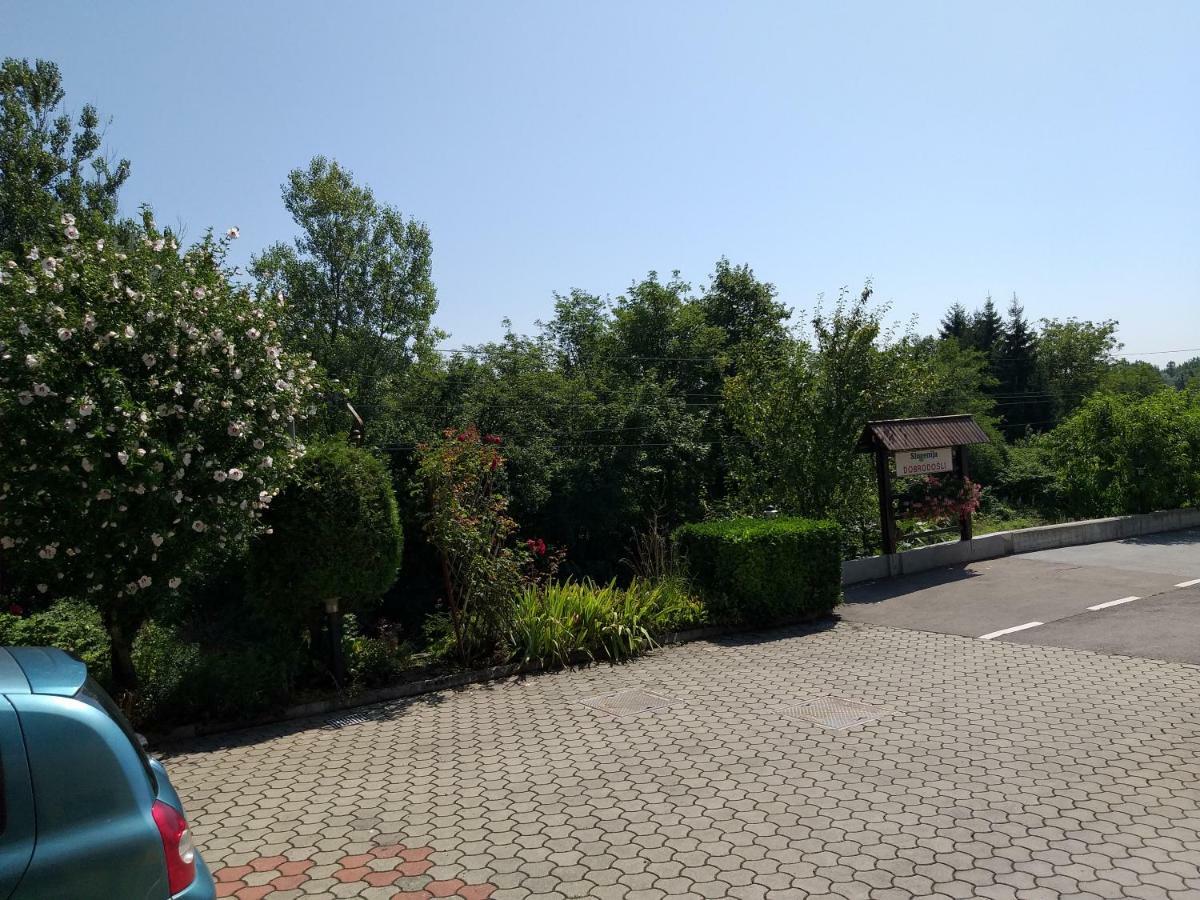 Rooms Sustersic Любляна Екстериор снимка